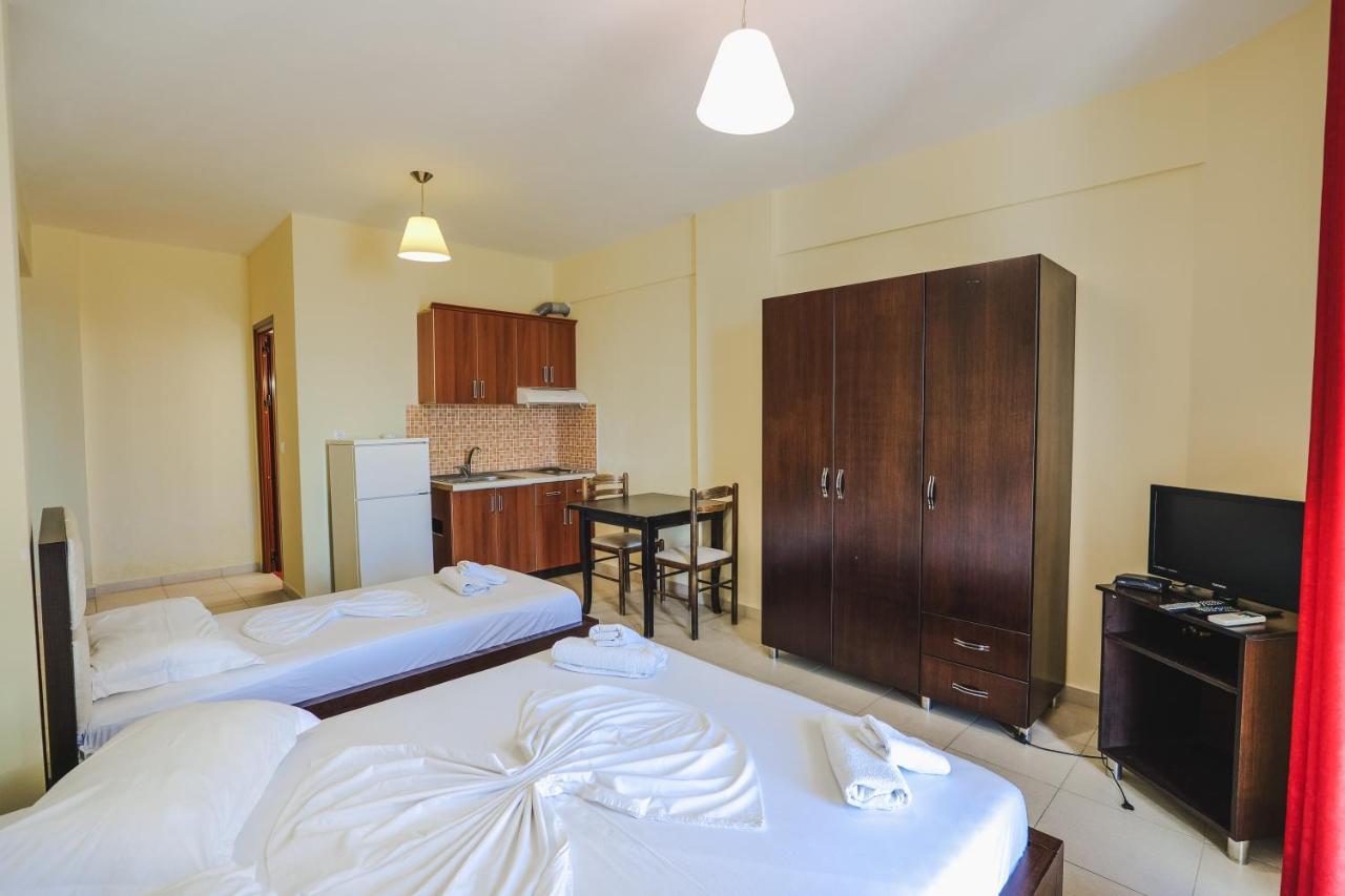 Summer Dream Hotel Саранде Екстериор снимка