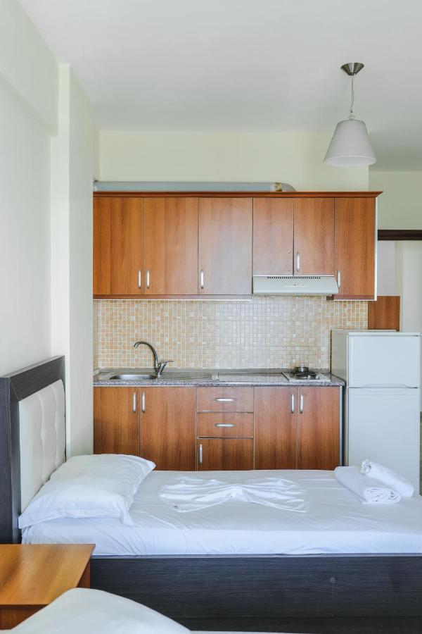 Summer Dream Hotel Саранде Екстериор снимка