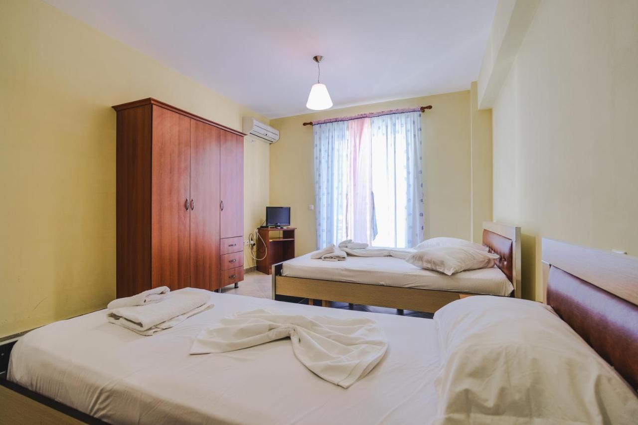 Summer Dream Hotel Саранде Екстериор снимка